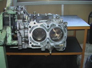 EJ207シリンダー